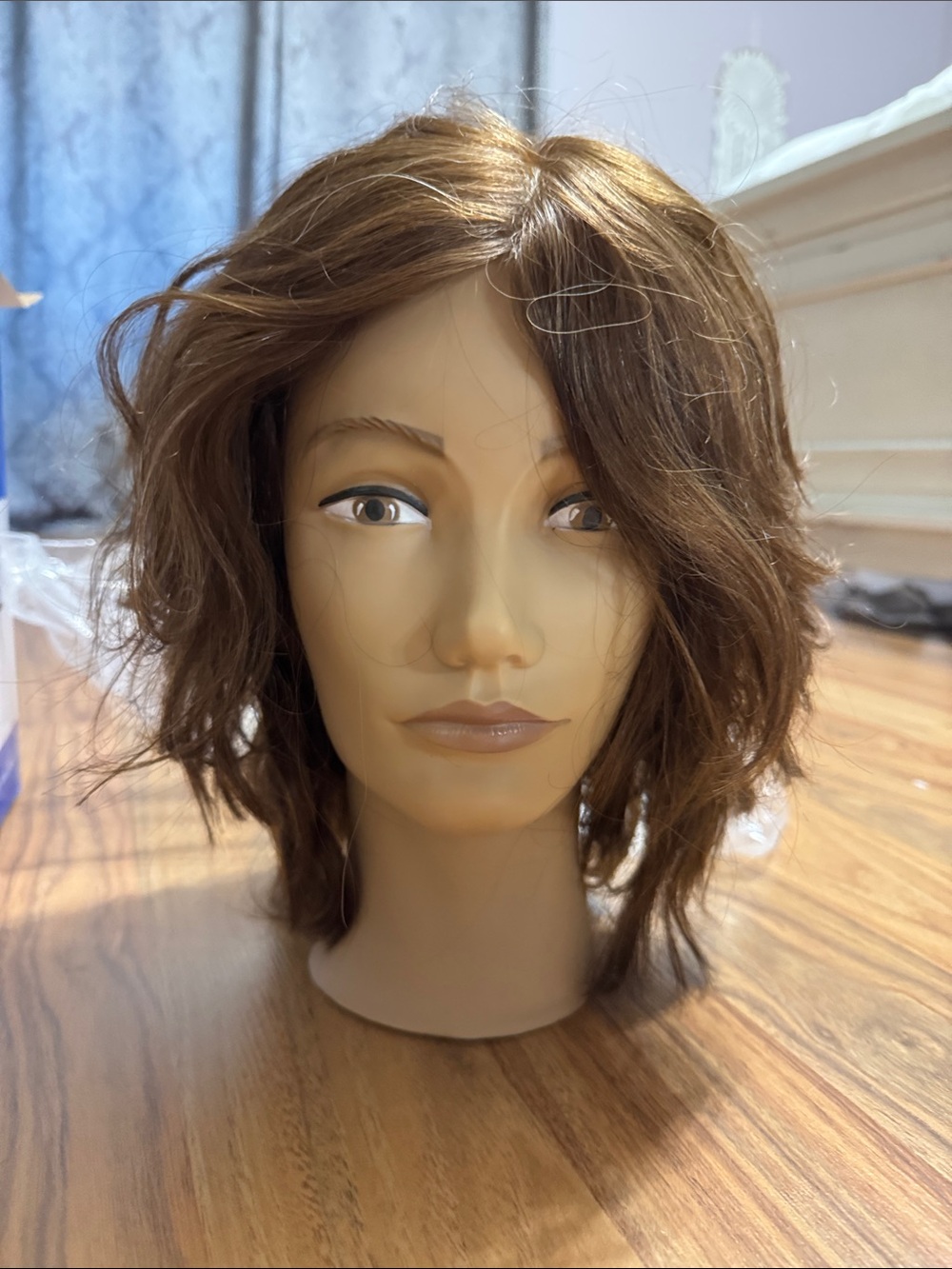 Pivot Point mannequin head Viola